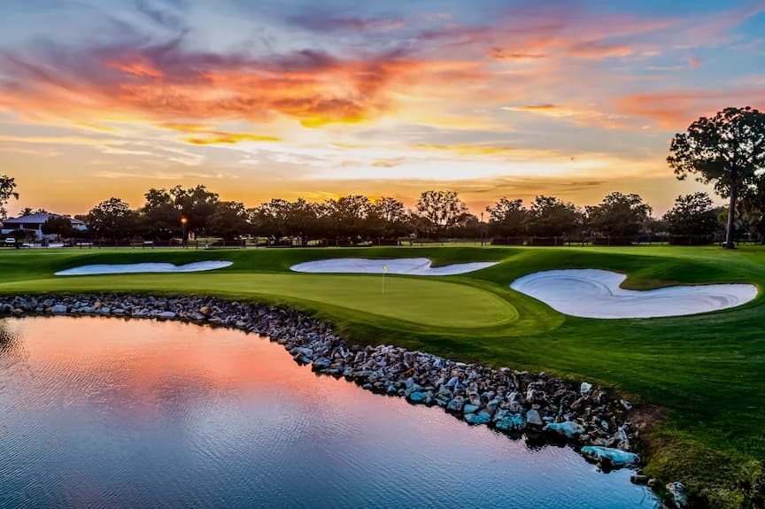 Bay Hill Club & Lodge 1