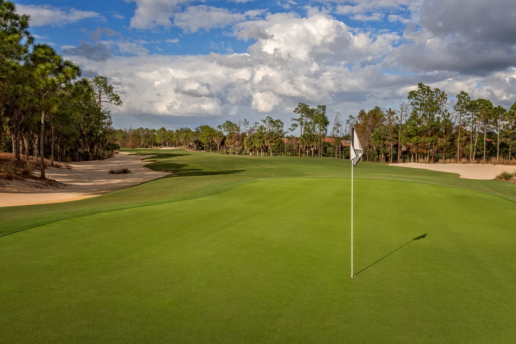 The Ritz-Carlton Naples, Tiburón 3